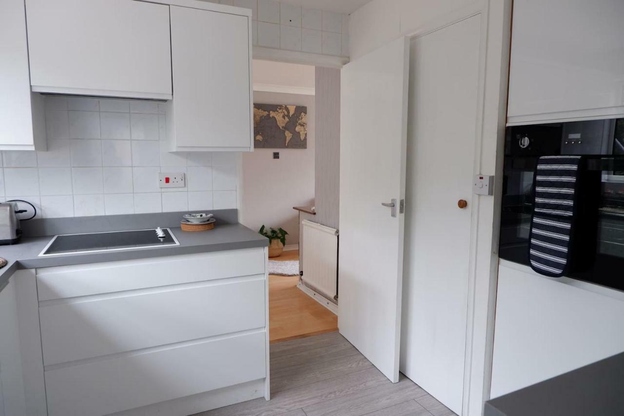 فيلا فولكستونفي Idyllic 3-Bed House. 5-Min From Channel Tunnel المظهر الخارجي الصورة